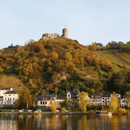 Hotel Burgblickhotel 3*