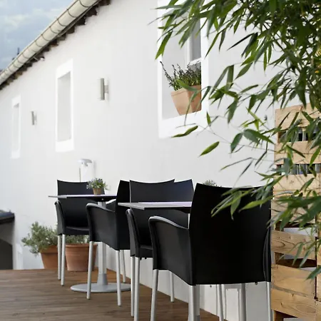 Burgblickhotel Hotel 3*