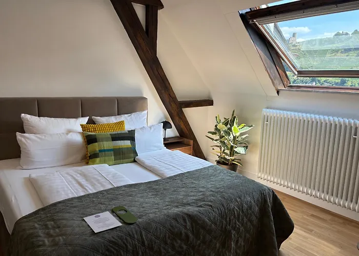 Burgblickhotel 3*