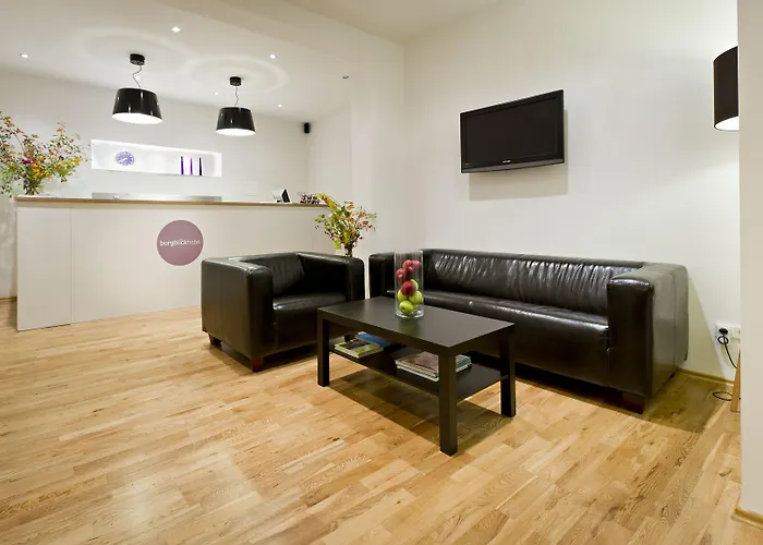 Burgblickhotel 3* ברנקסטל - קיס