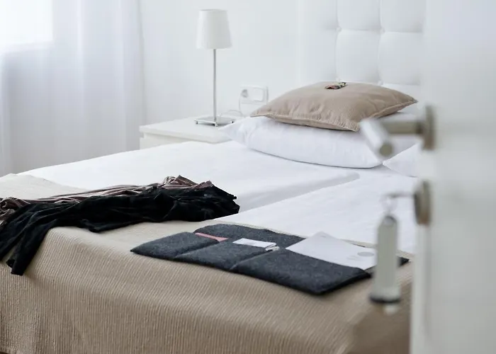 Burgblickhotel ברנקסטל - קיס